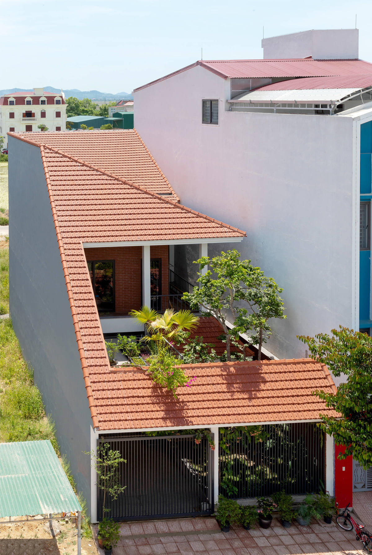Trải nghiệm cuộc sống thảnh thơi cùng mẫu nhà 8 x 20m