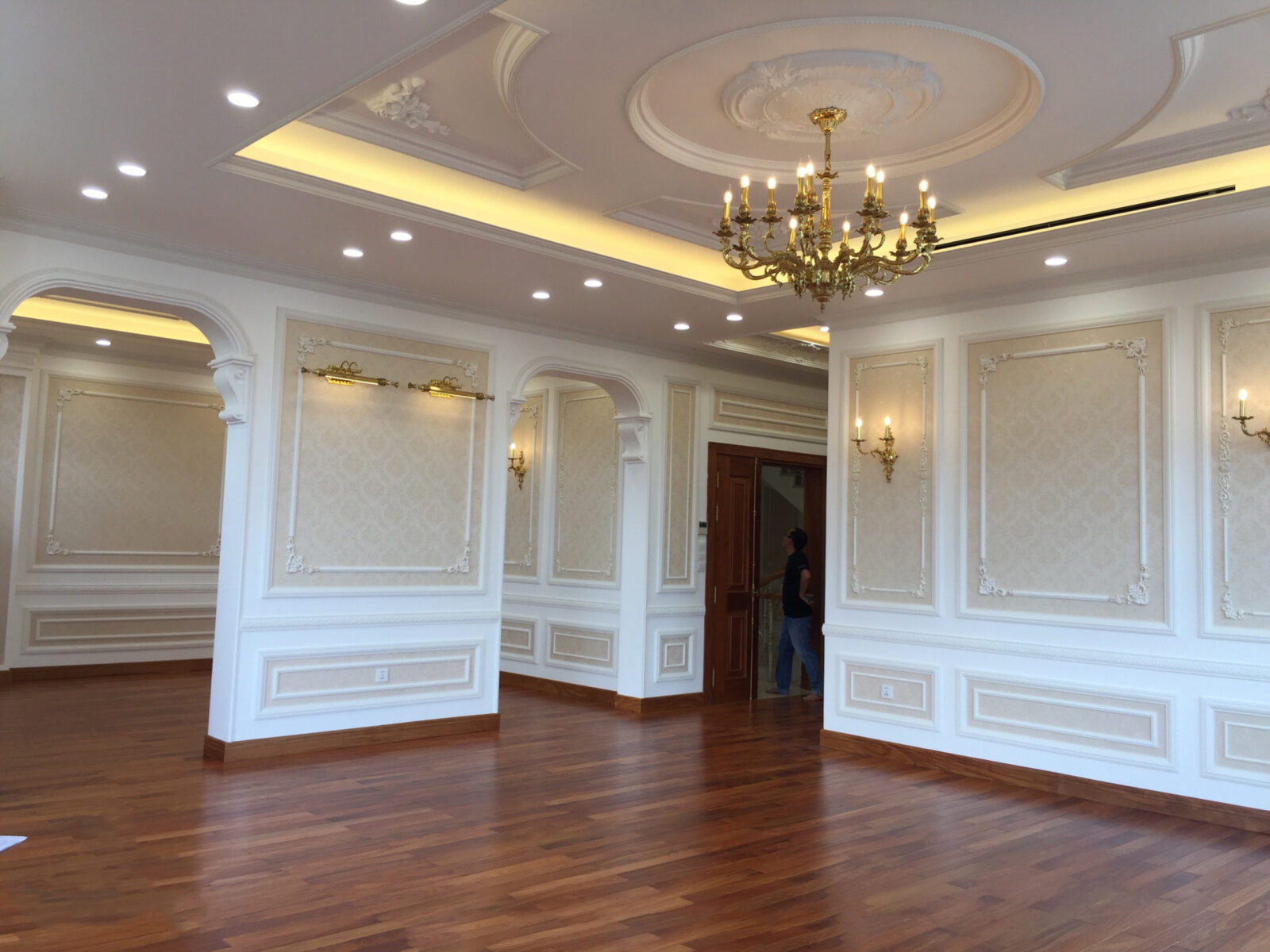 So Sánh Phào Chỉ PU Với PS